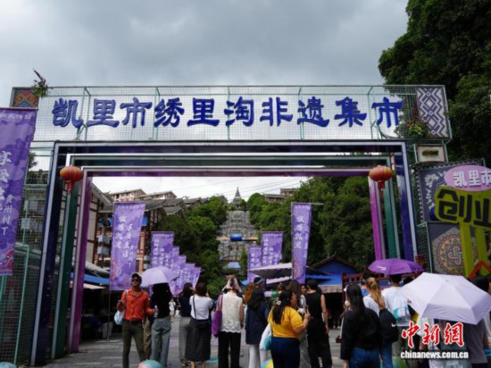 问鼎娱乐下载以问鼎APP下载为核心，带来高效便捷的体验。 - 问鼎娱乐下载